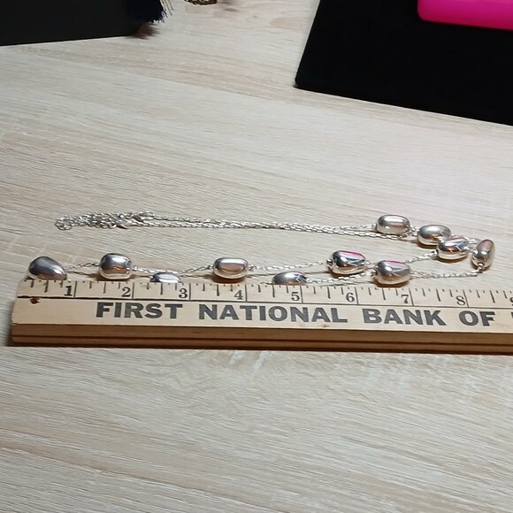 Avon Silver Plated Extra Long Pebble/Beaded Necklace Vintage Jewelry #84 - Picture 2 of 8